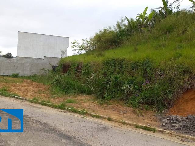 Terreno para Venda em Caraguatatuba - 2