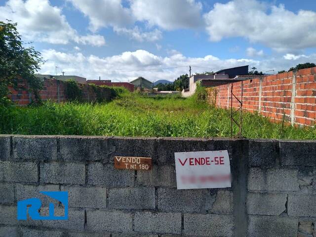 Terreno para Venda em Caraguatatuba - 2