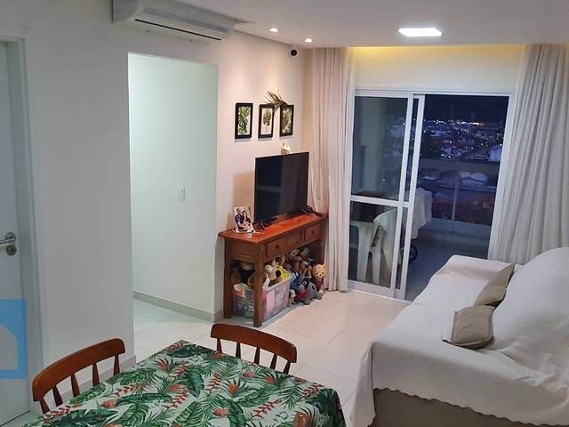 Apartamento para Venda em Caraguatatuba - 5