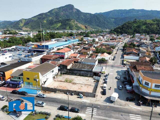 Terreno para Venda em Caraguatatuba - 2