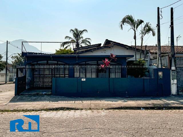 #3227 - Casa para Venda em Caraguatatuba - SP