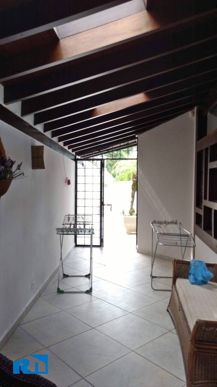 Casa à venda com 3 quartos, 276m² - Foto 24