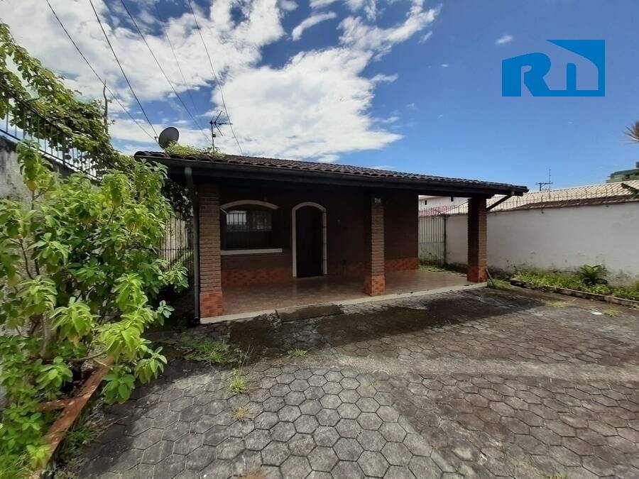 Casa à venda com 2 quartos, 300m² - Foto 1