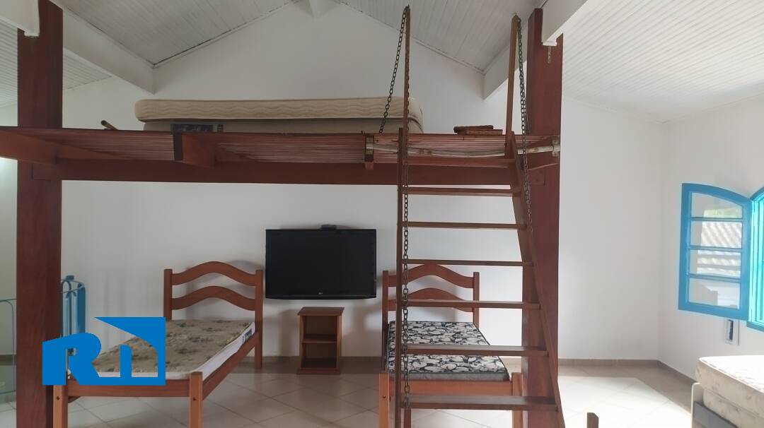 Casa à venda com 3 quartos, 190m² - Foto 4