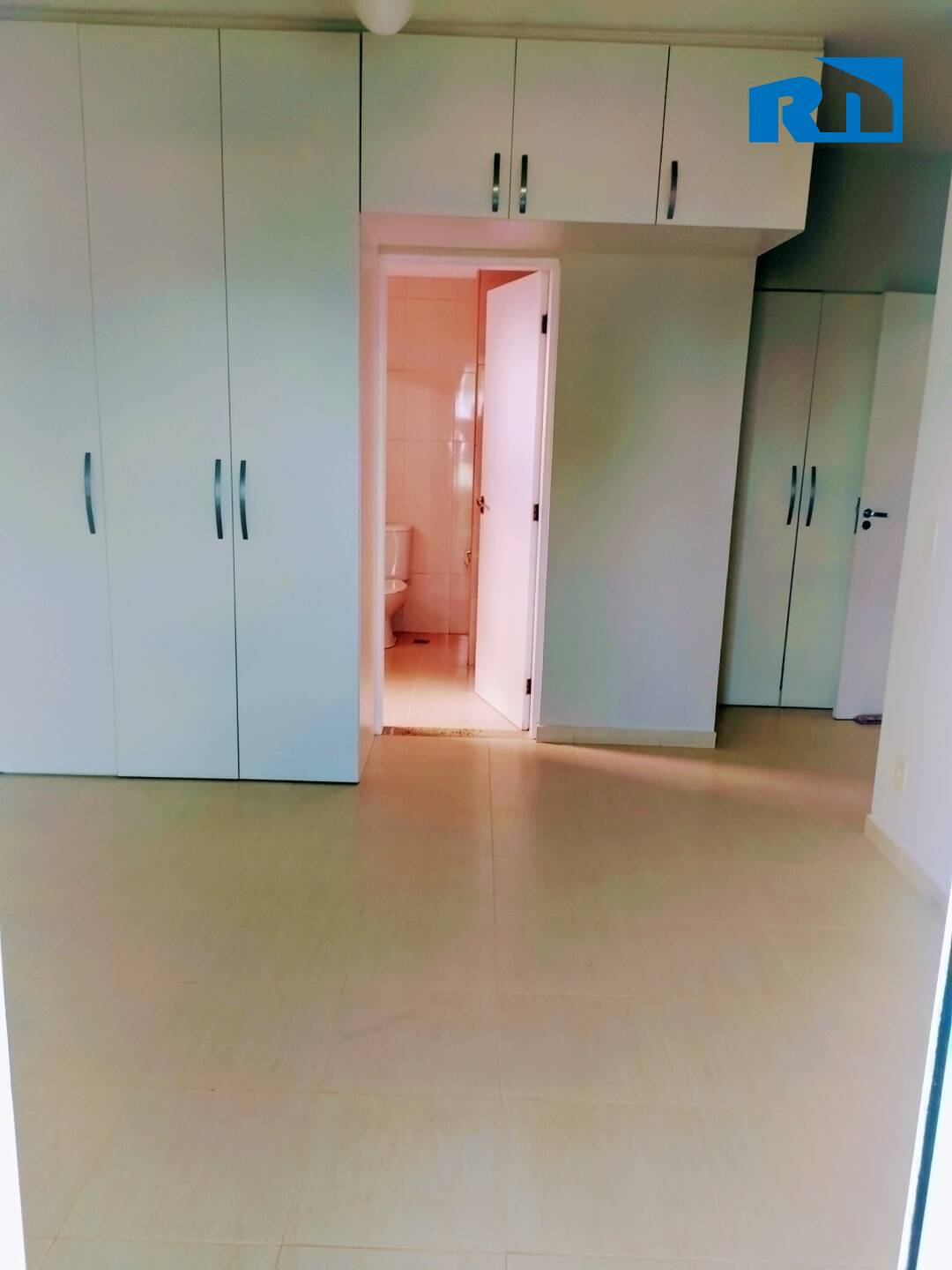 Apartamento à venda com 3 quartos, 180m² - Foto 15