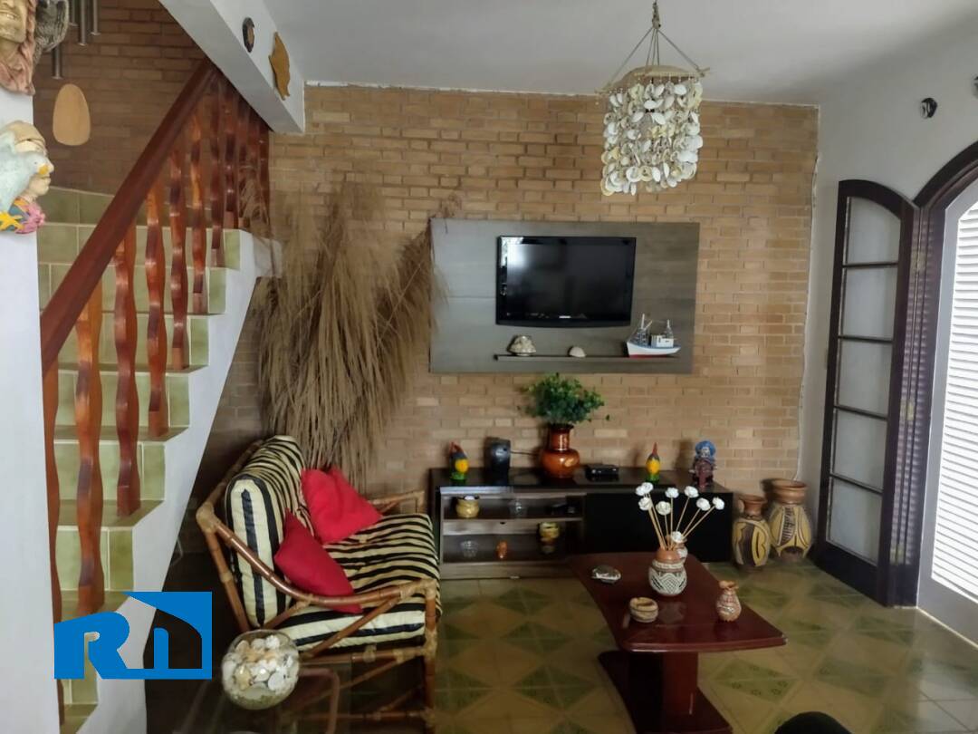 Casa à venda com 4 quartos, 170m² - Foto 5