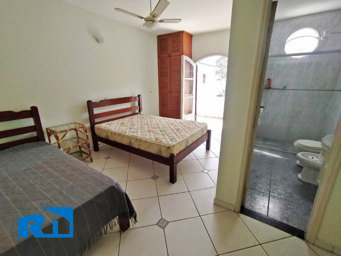 Apartamento à venda com 3 quartos, 160m² - Foto 13