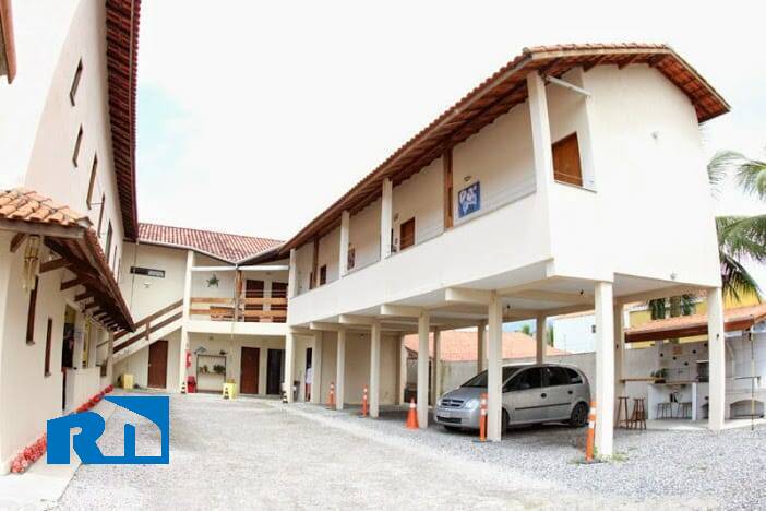 Casa à venda com 10 quartos, 432m² - Foto 1