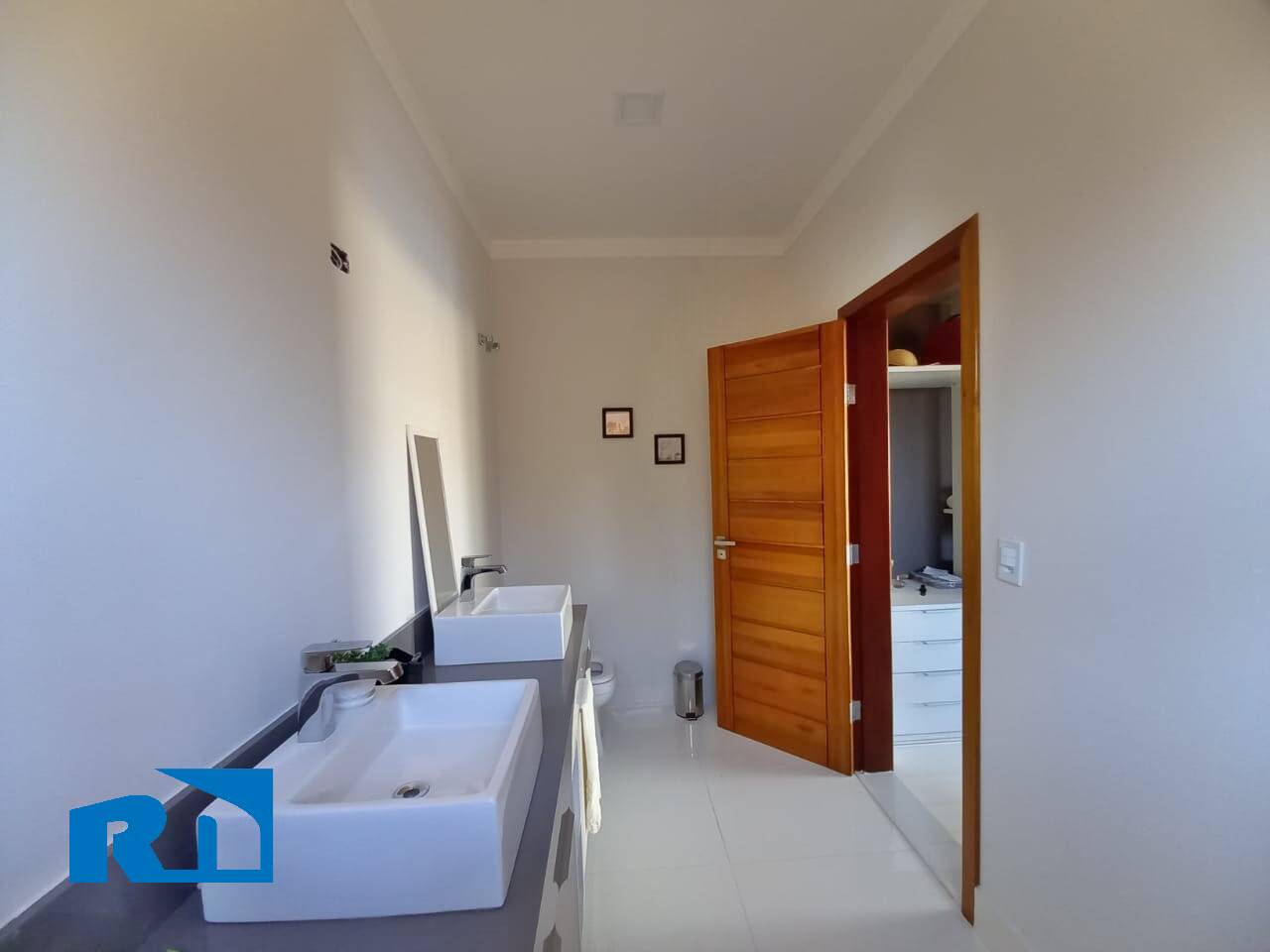 Casa à venda com 4 quartos, 400m² - Foto 12