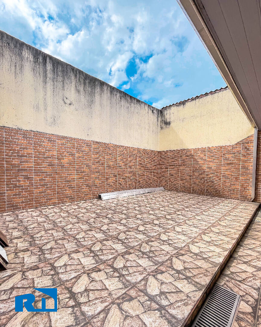 Casa à venda com 3 quartos, 245m² - Foto 16