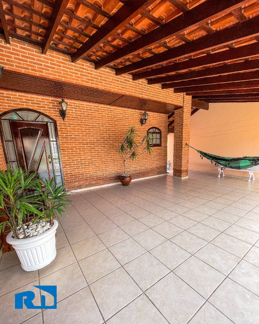 Casa à venda com 4 quartos, 252m² - Foto 5