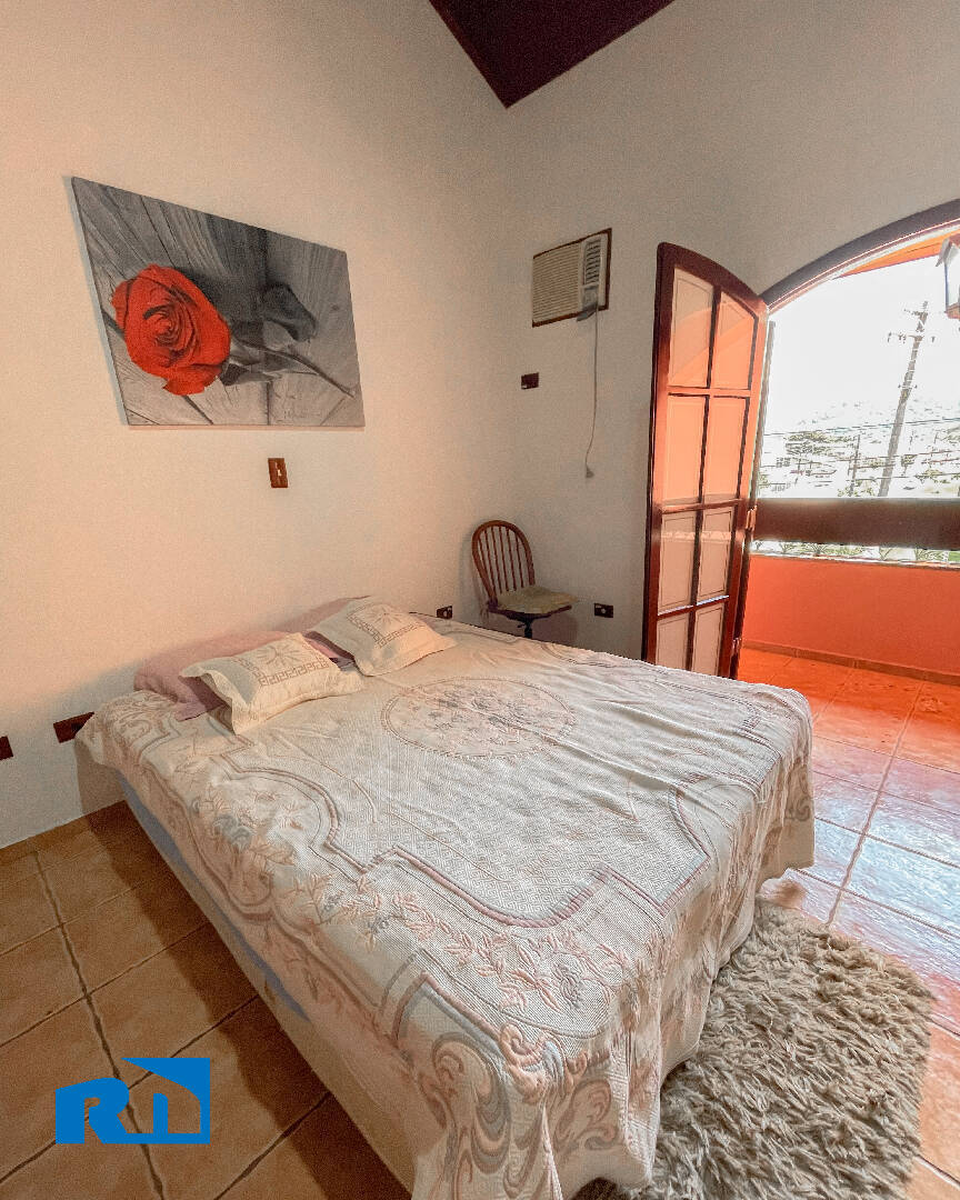 Casa à venda com 4 quartos, 252m² - Foto 22