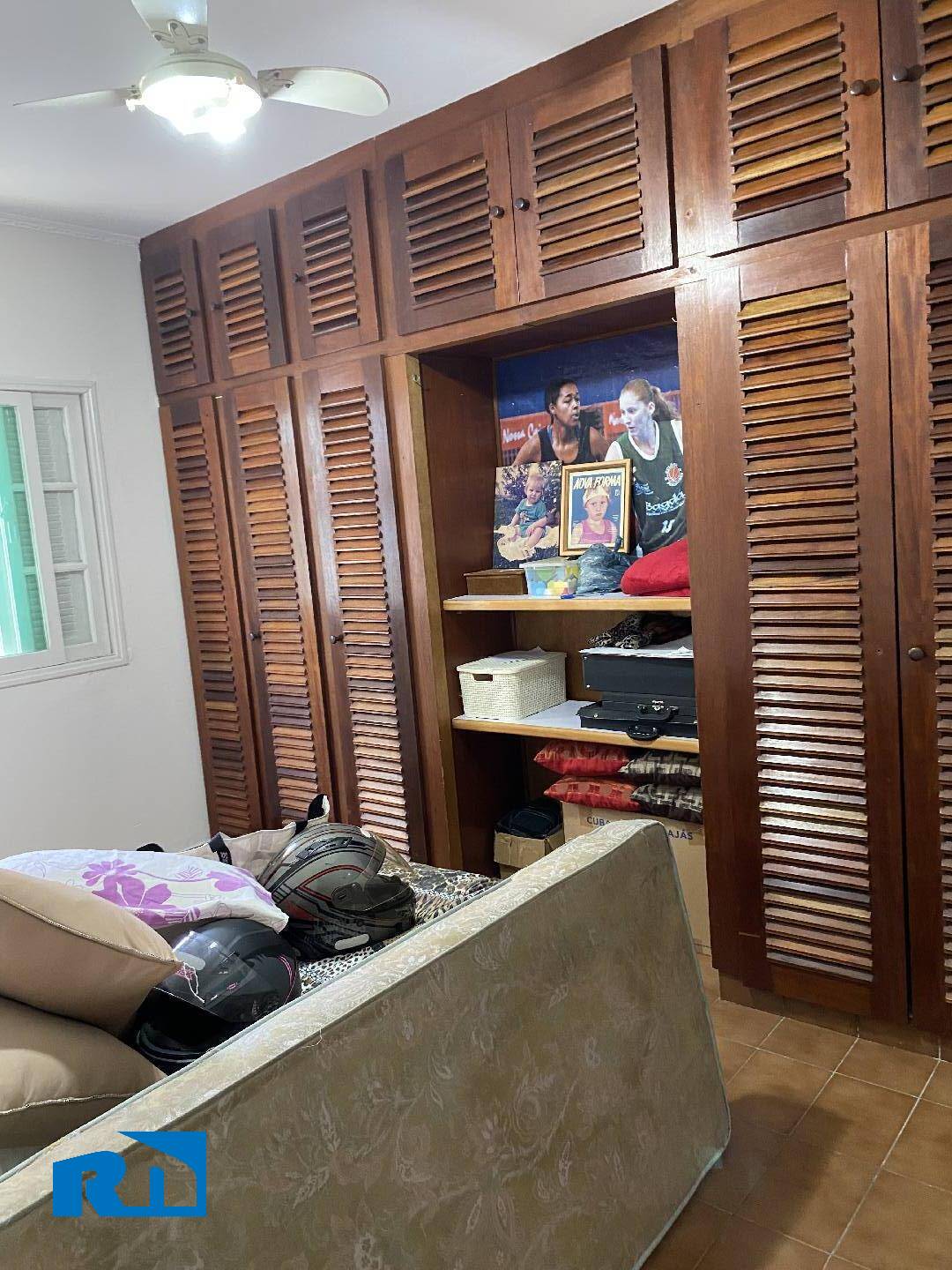 Casa à venda com 3 quartos, 350m² - Foto 15