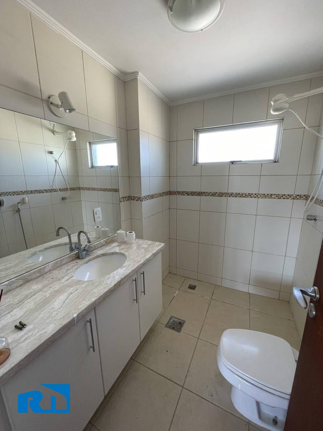 Cobertura para alugar com 2 quartos, 220m² - Foto 19