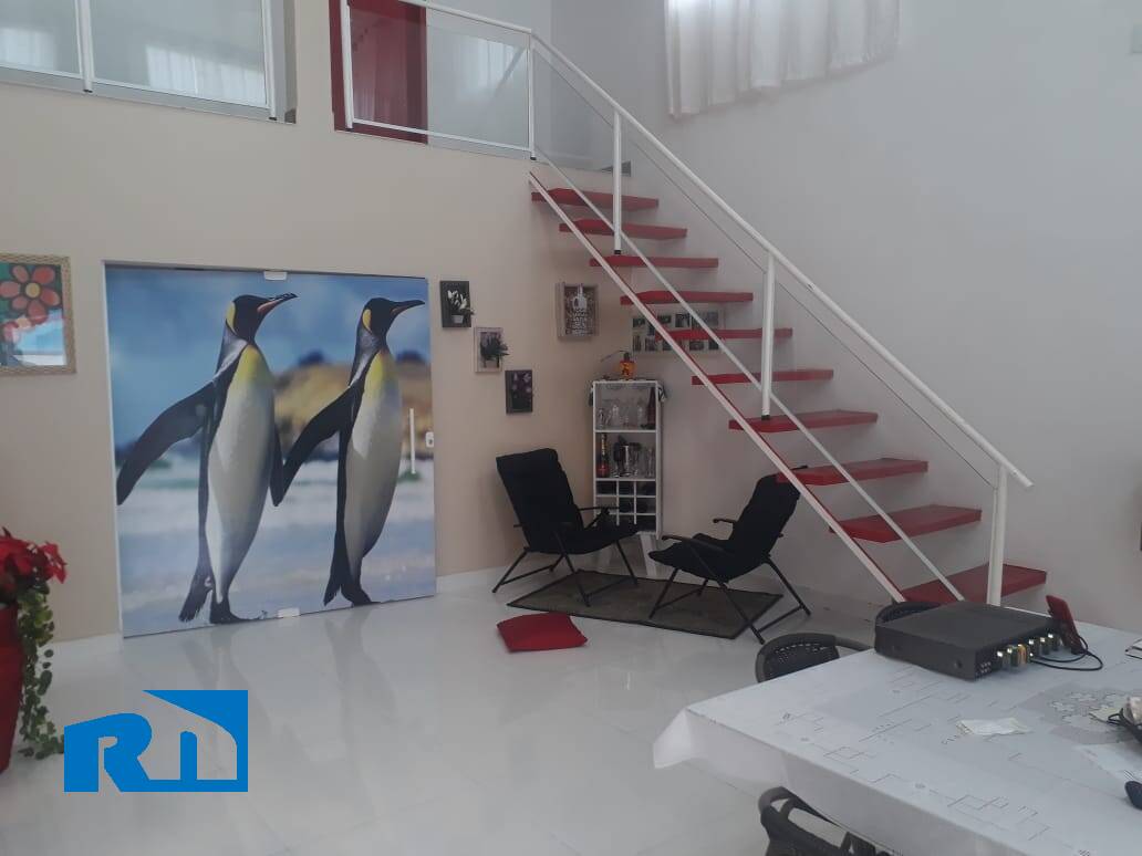 Casa à venda com 3 quartos, 208m² - Foto 6