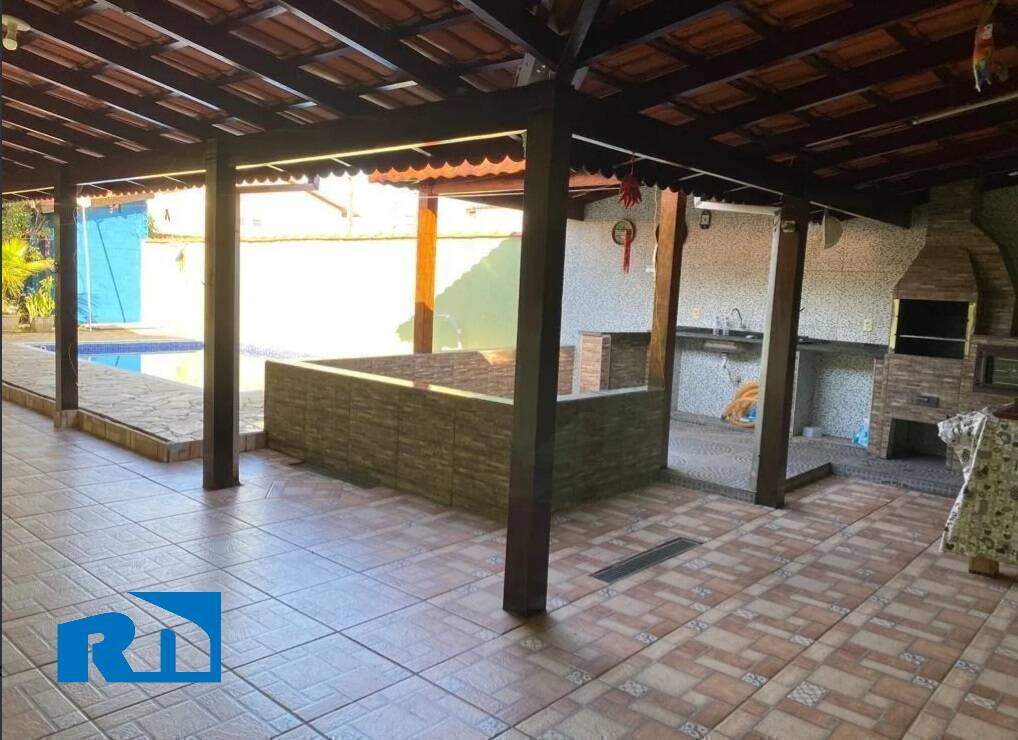 Casa à venda com 2 quartos, 220m² - Foto 17