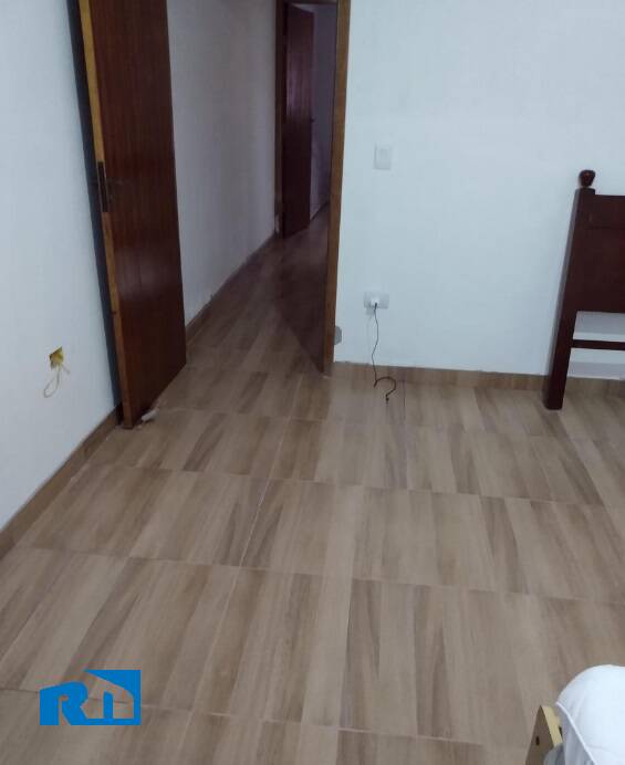 Casa à venda com 2 quartos, 75m² - Foto 10