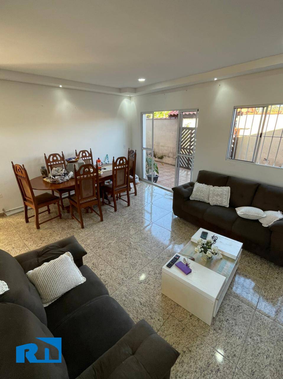 Casa à venda com 4 quartos, 350m² - Foto 5