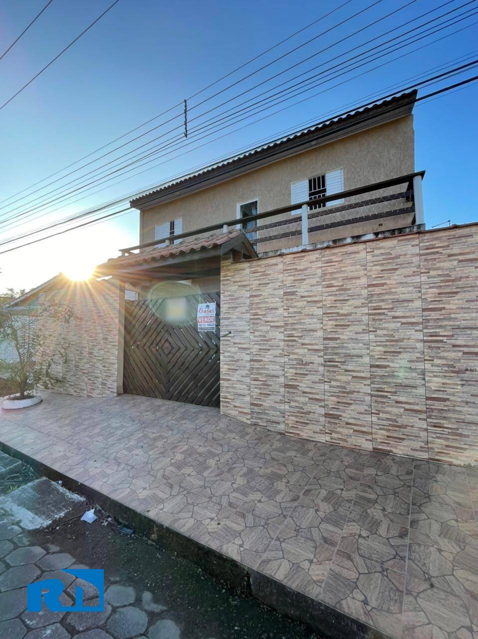 Casa à venda com 4 quartos, 350m² - Foto 2