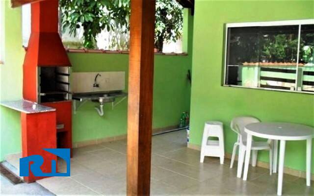 Casa à venda com 3 quartos, 240m² - Foto 12