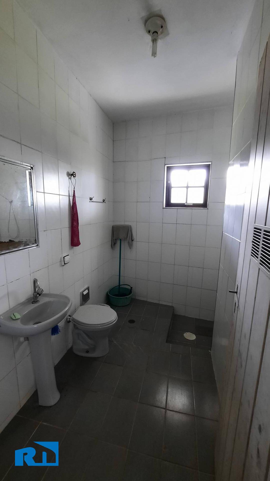 Casa à venda com 3 quartos, 250m² - Foto 7