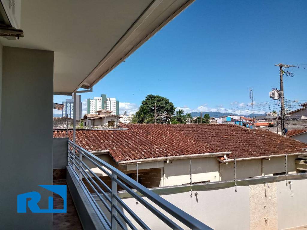 Casa à venda com 3 quartos, 144m² - Foto 9