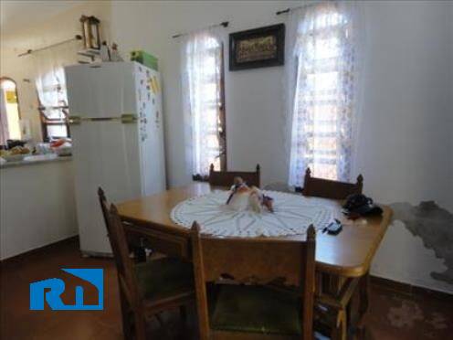 Casa à venda com 3 quartos, 200m² - Foto 9