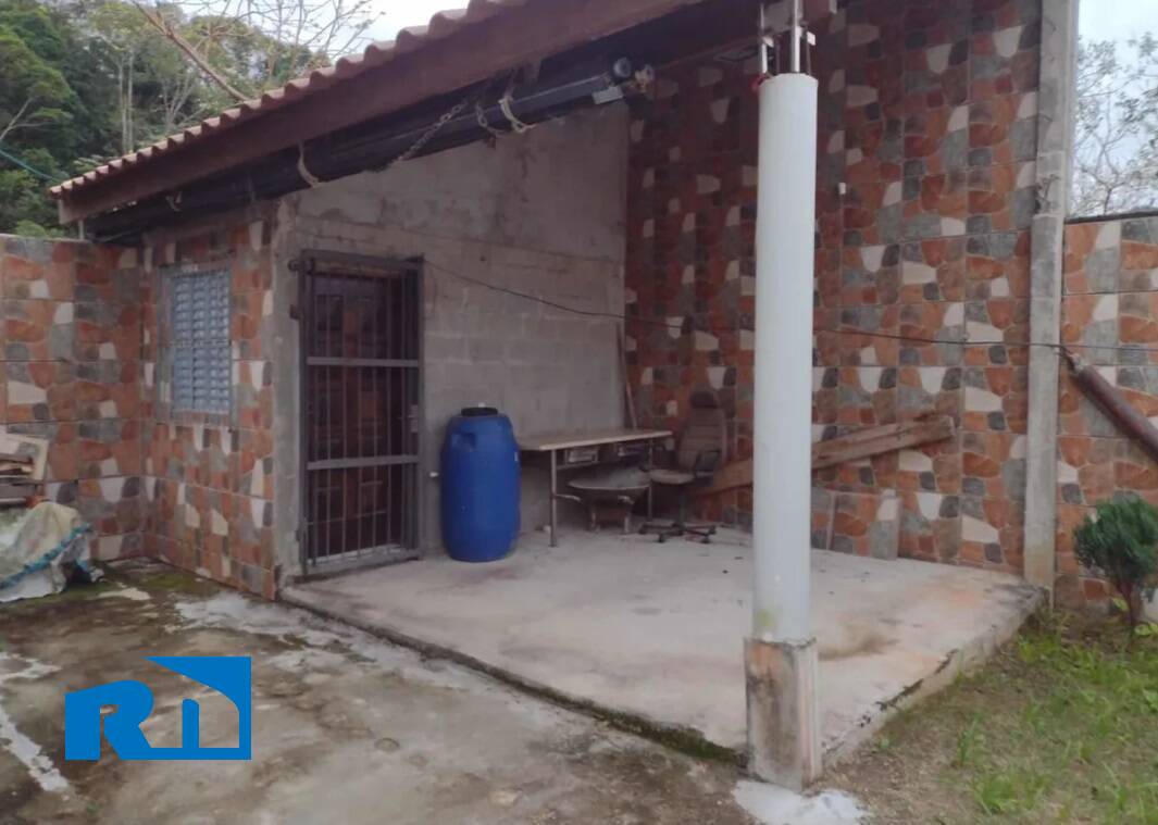 Casa à venda com 2 quartos, 120m² - Foto 13