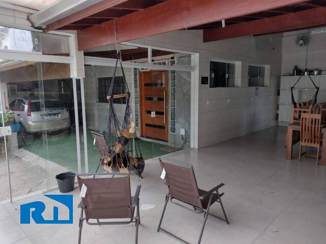 Casa à venda com 3 quartos, 190m² - Foto 13