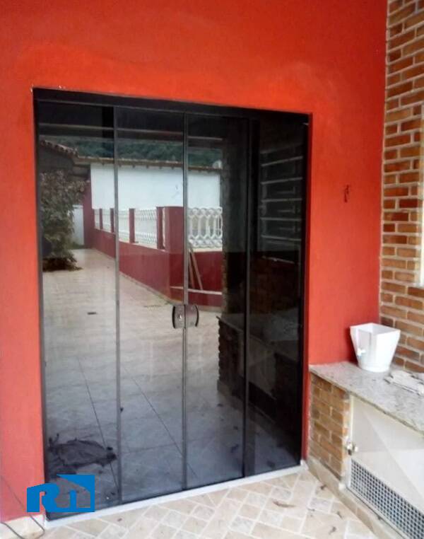 Casa à venda com 3 quartos, 300m² - Foto 8