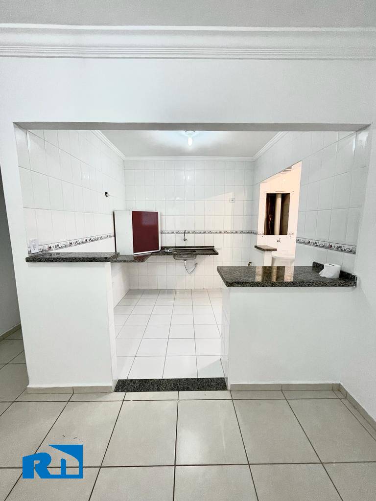 Apartamento à venda com 3 quartos, 90m² - Foto 4