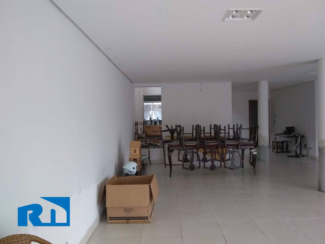 Casa à venda com 3 quartos, 470m² - Foto 4