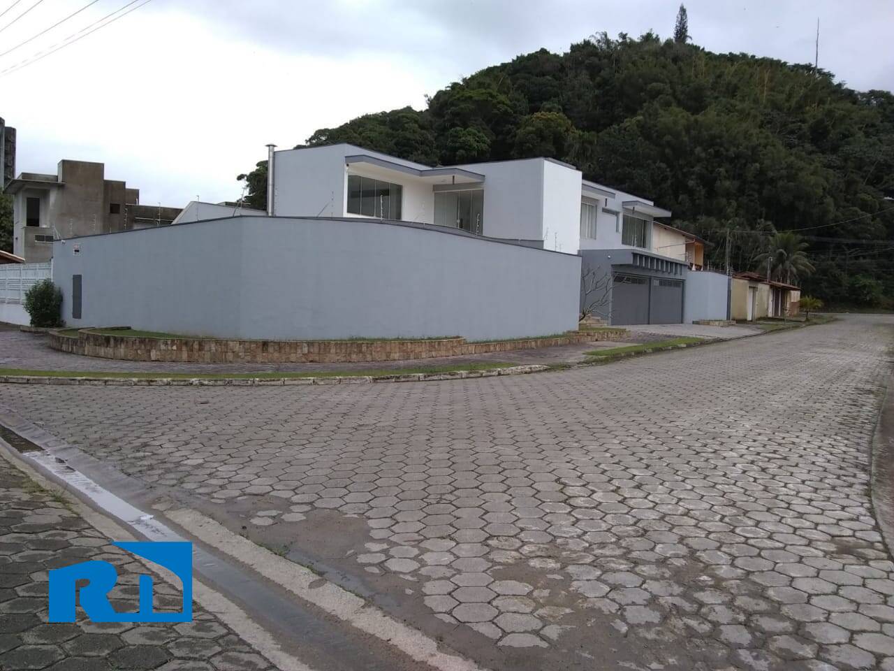 Casa à venda com 3 quartos, 470m² - Foto 18