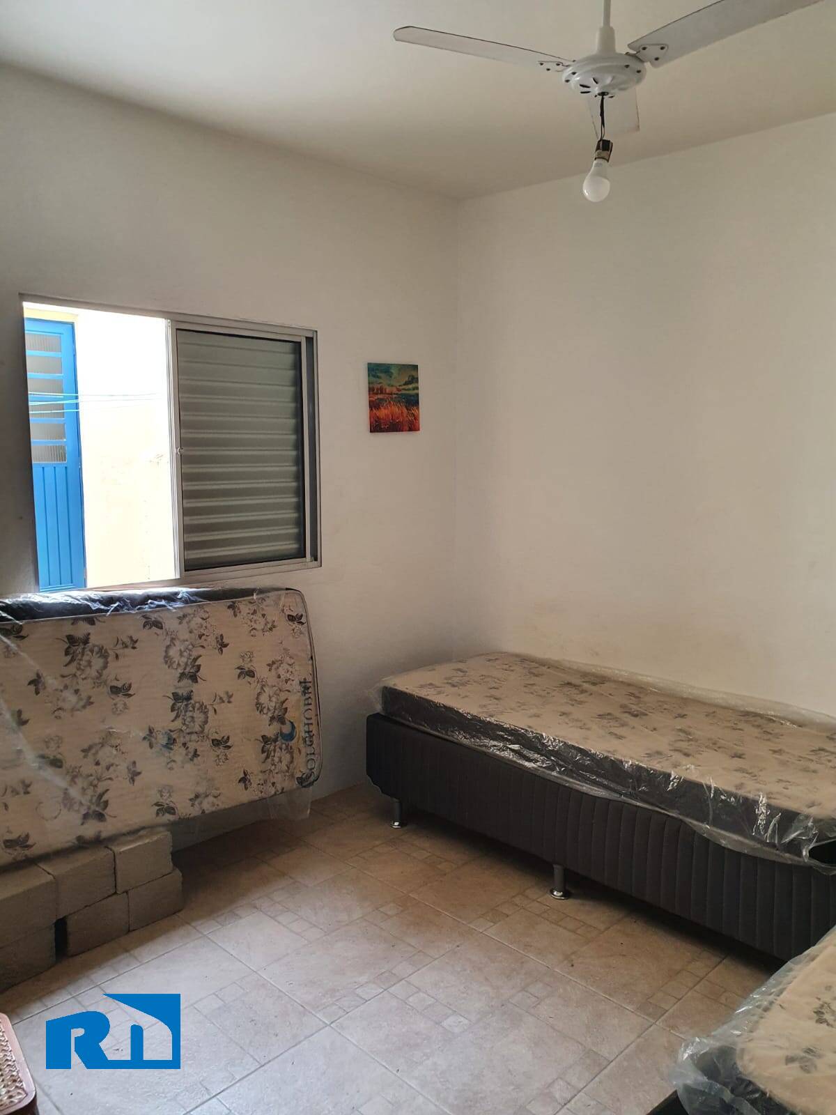 Casa à venda com 6 quartos, 200m² - Foto 26