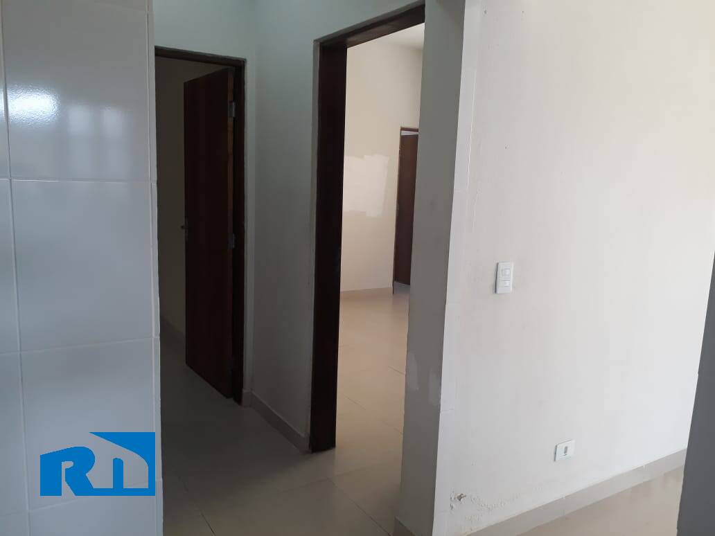 Casa à venda com 3 quartos, 250m² - Foto 11