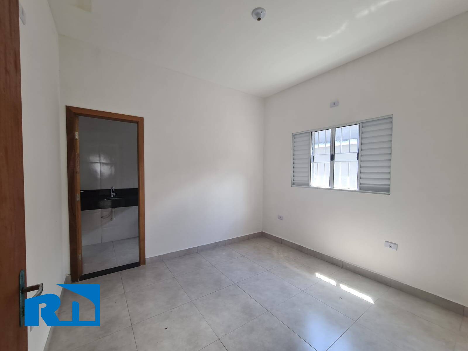 Casa à venda com 2 quartos, 135m² - Foto 10