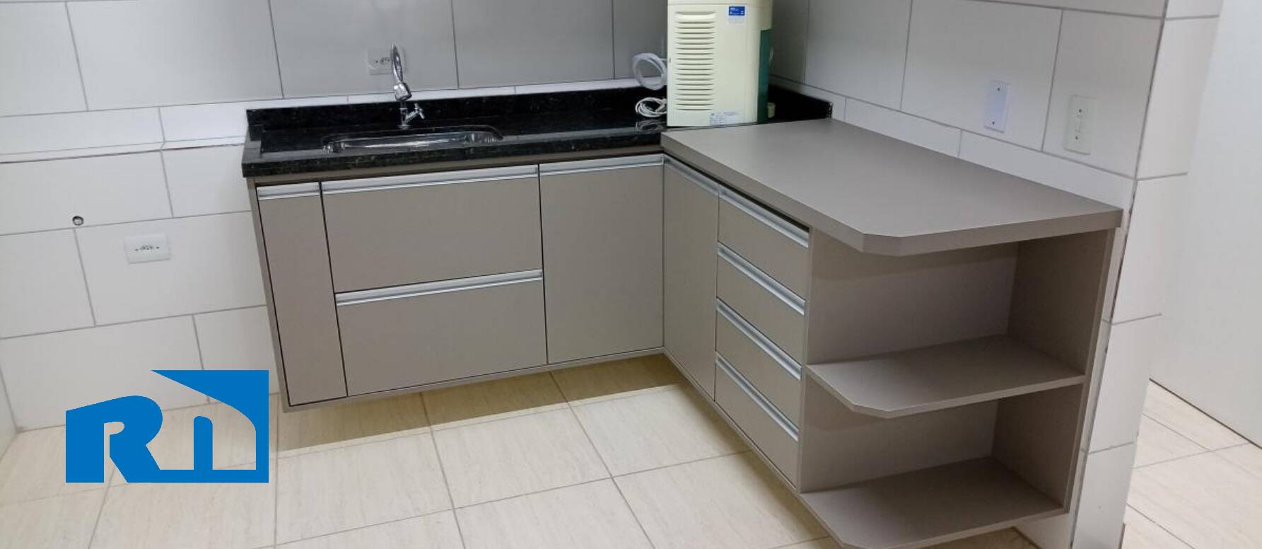 Apartamento à venda com 2 quartos, 84m² - Foto 7