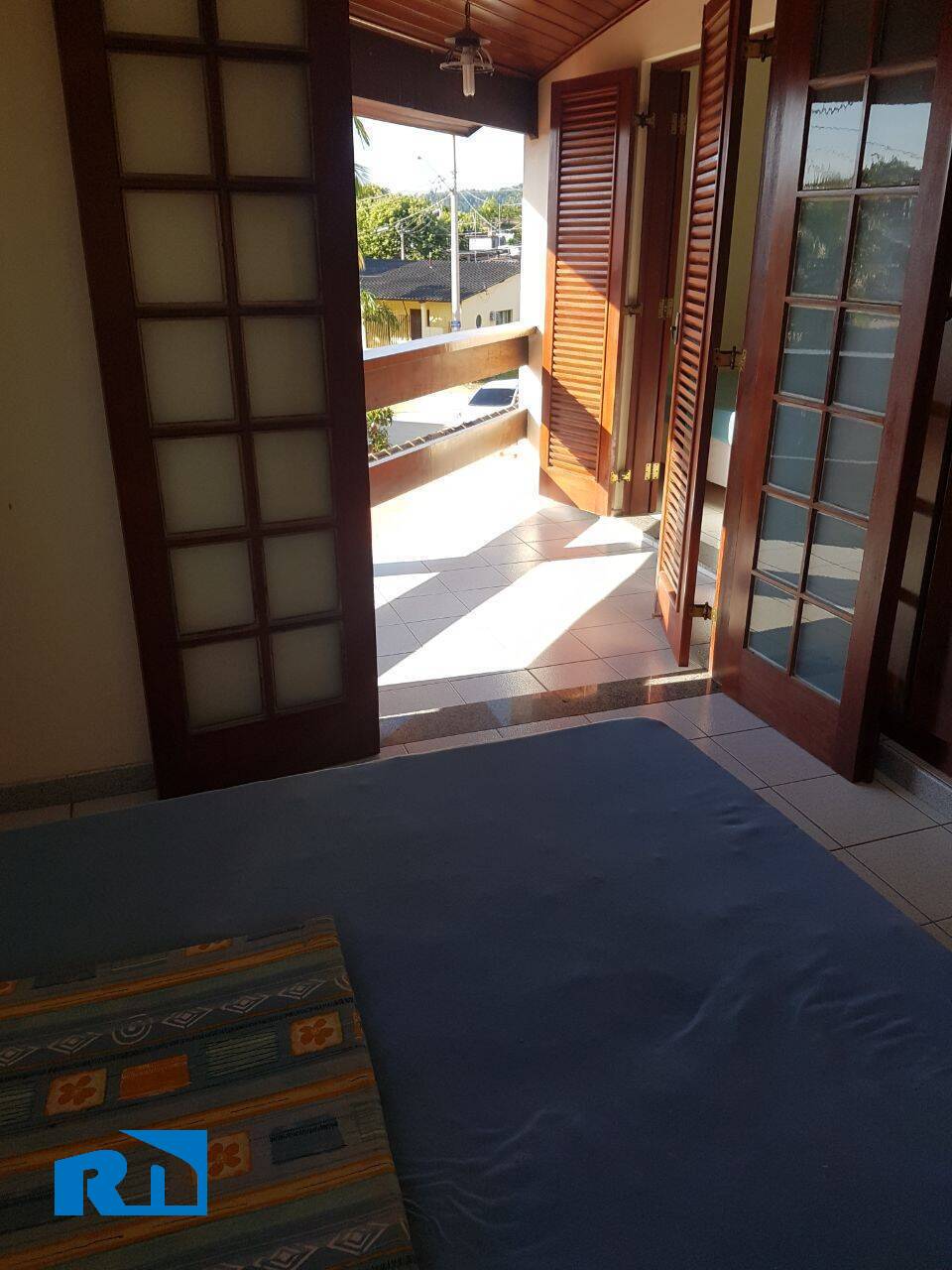 Casa à venda com 5 quartos, 200m² - Foto 16