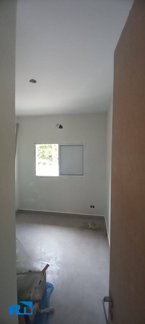 Casa à venda com 3 quartos, 245m² - Foto 14