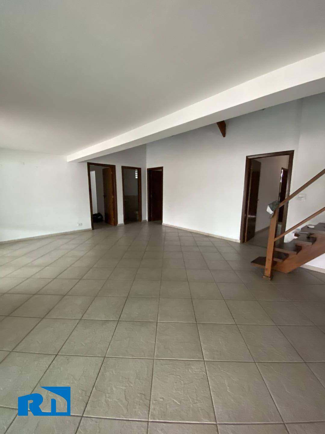 Casa à venda com 4 quartos, 240m² - Foto 17