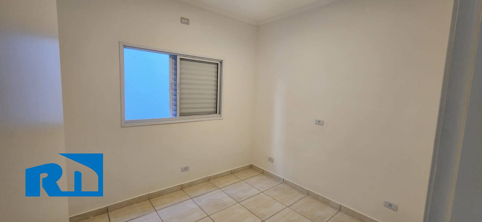 Casa à venda com 4 quartos, 169m² - Foto 13