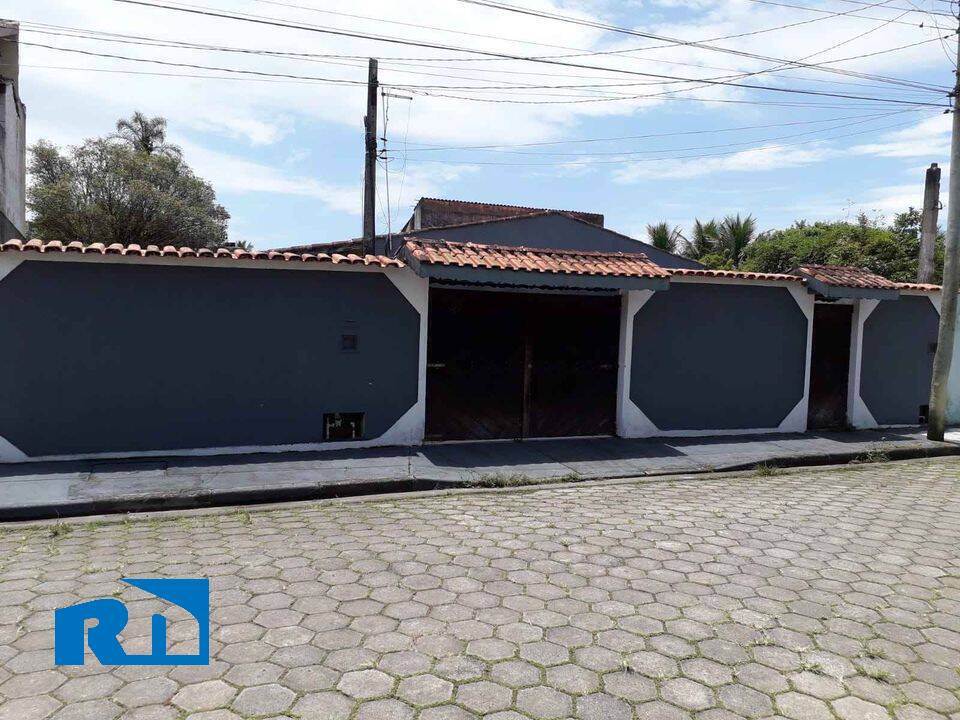 Casa à venda com 4 quartos, 375m² - Foto 1