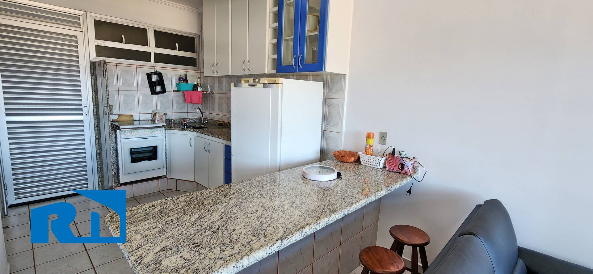 Apartamento à venda com 2 quartos, 68m² - Foto 8