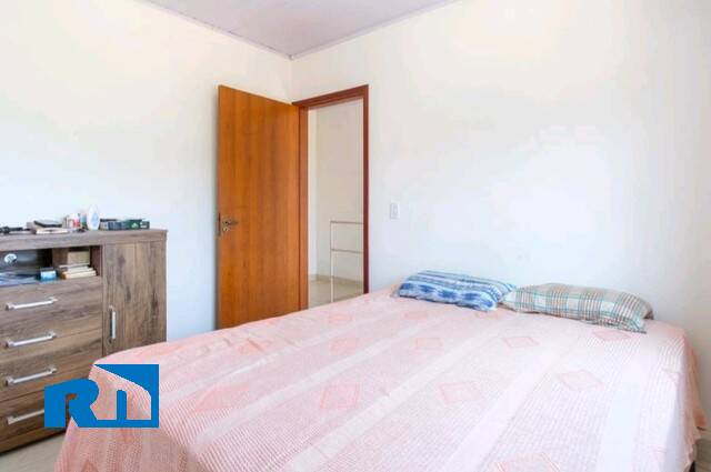 Casa à venda com 2 quartos, 77m² - Foto 10