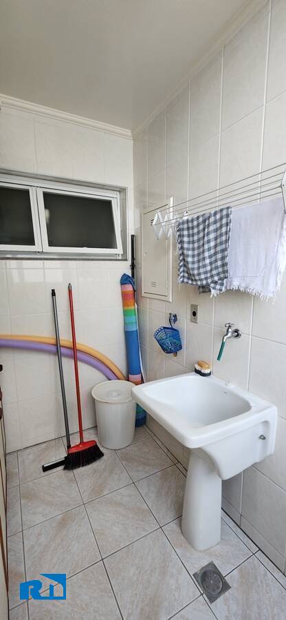 Apartamento à venda com 3 quartos, 130m² - Foto 23