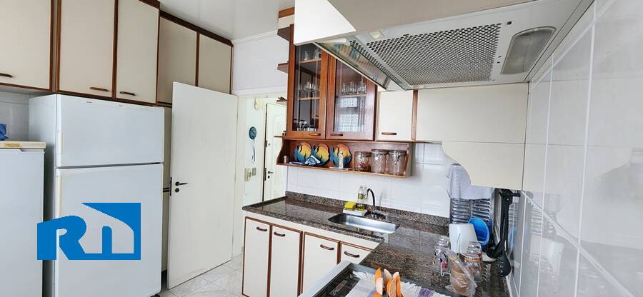 Apartamento à venda com 3 quartos, 130m² - Foto 12