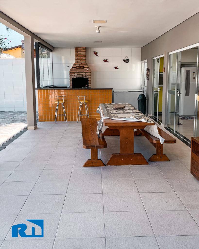 Sobrado à venda com 4 quartos, 262m² - Foto 13