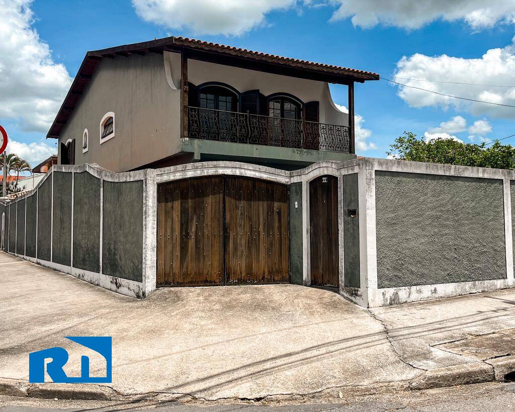 Casa à venda com 4 quartos, 267m² - Foto 31