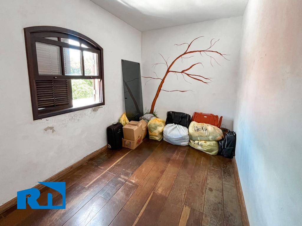 Casa à venda com 4 quartos, 267m² - Foto 24