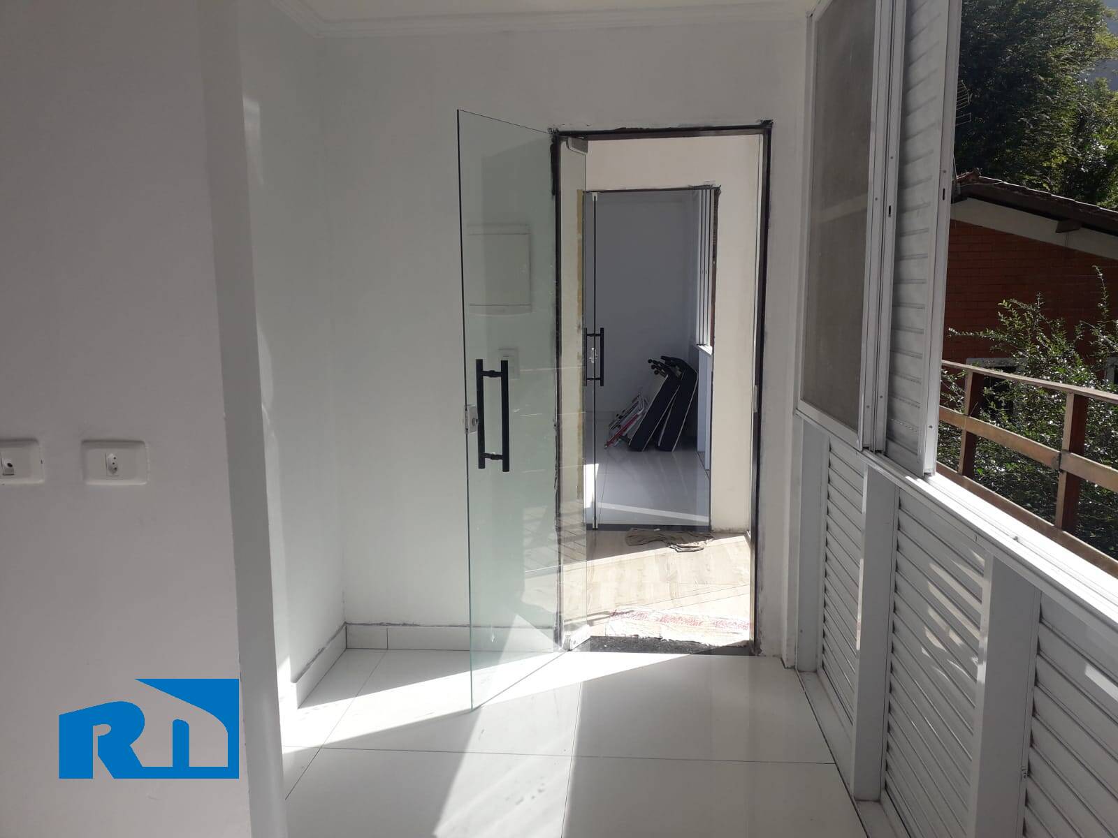 Casa à venda com 2 quartos, 375m² - Foto 7